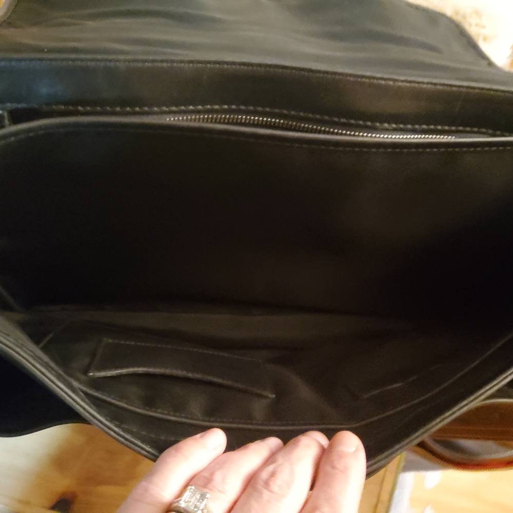 Vintage Coach Taylor Messenger Bag/Brief Case EUC J043 5241 - Picture 7 of 15